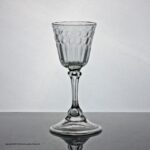 Georgian Continental (Liege) honeycomb-moulded wine glass