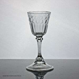 Georgian Continental (Liege) honeycomb-moulded wine glass