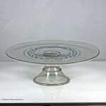 Large 17th century façon de Venise tazza
