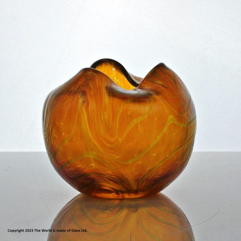 Otto Thamm for Fritz Heckert, small Changeant vase