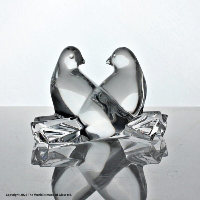 Baccarat lead crystal two doves figurine