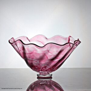 Marie Worre Hastrup Holm pink studio glass bowl