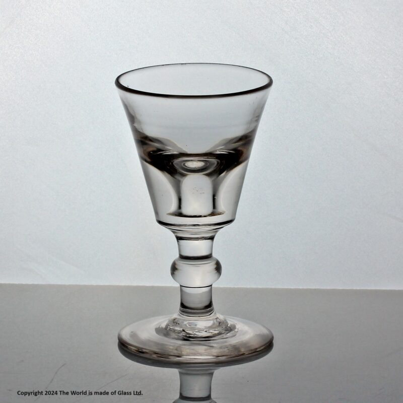 Georgian deceptive dram glass, bucket bowl