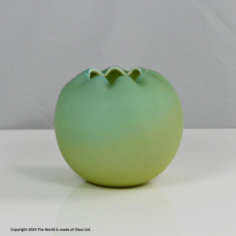 Victorian Webb small globular bowl, inverted crimped rim