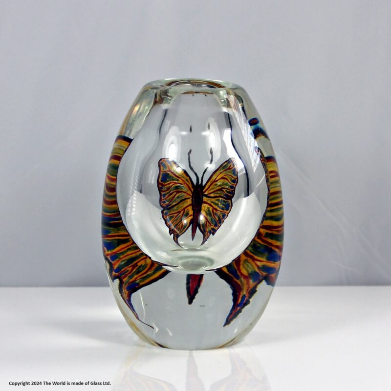 Vic Bamforth unique studio glass vase, Butterfly III pattern