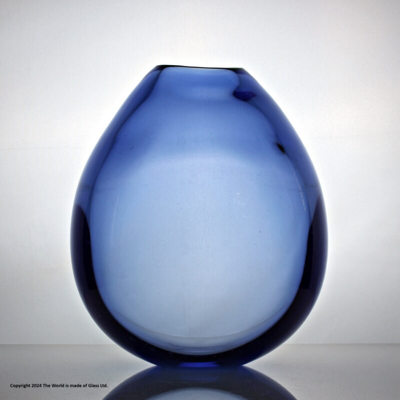 Per Lűtken for Holmegaard large Dråben (Drop) vase, blue