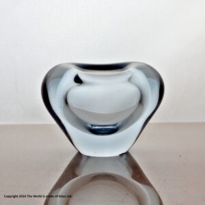 Per Lūtken for Holmegaard small Minuet vase, (Akva) blue