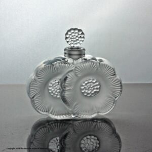 Lalique Deux Fleurs scent bottle