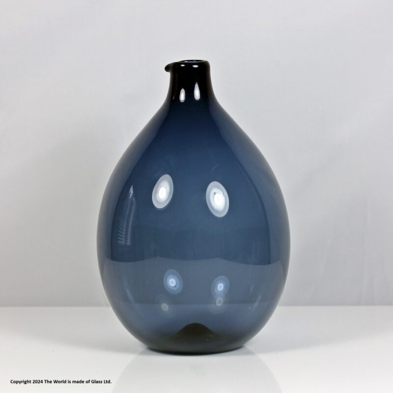 Timo Sarpaneva for Iittala Lintupullo/bird bottle vase, blue