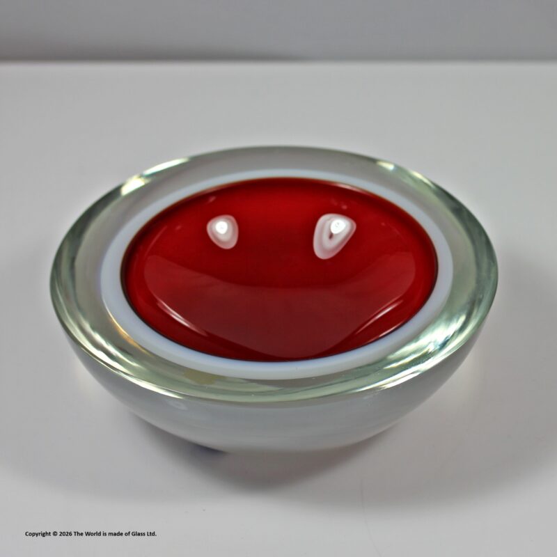 Cenedese, Murano, ruby, white and clear sommerso glass bowl