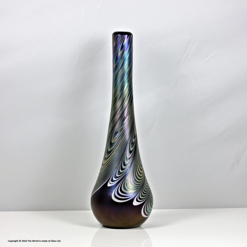 Richard Golding for Okra Glass, iridescent Nocturne vase